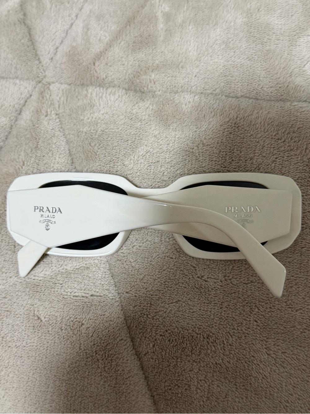 Prada White Sunglasses - Picture 13 of 16